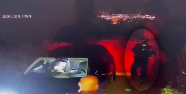 Vrasja që tronditi Vlorën/ Zbardhet momenti i atentatit ndaj Edison Begajt, autori i veshur si polic qëlloi nga... 1 640 0 60b740cc0447e