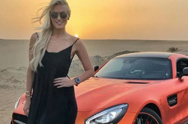 Braktisi punën si gazetare, 34-vjeçarja fiton 4 milionë dollarë në vit me profesionin e saj të ri (FOTO) 3 640 0 60d5b75fe9d1b