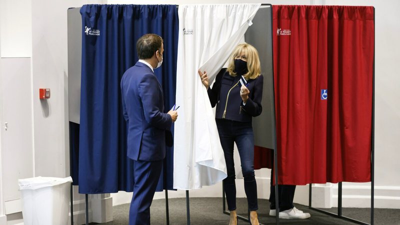 Sprovë e re zgjedhore për Macron dhe Le Pen 800 0 ddace4a247246b00a62f1d84ce41754e