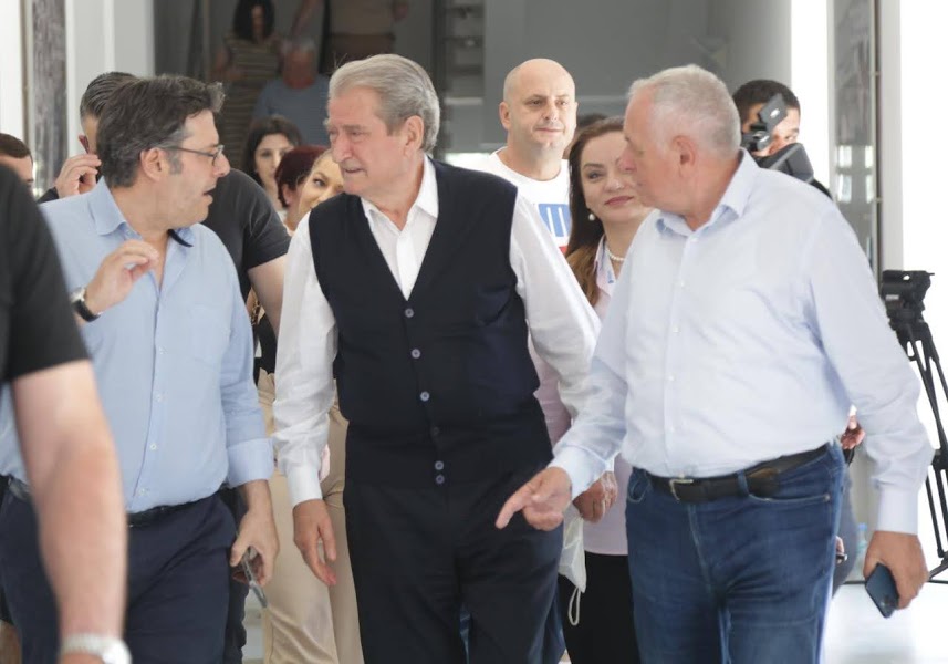 Enigma e vizitës së Berishës në zyrën e Bashës më 13 qershor e pasojat e “tërmetit” të shtatorit berisha 5
