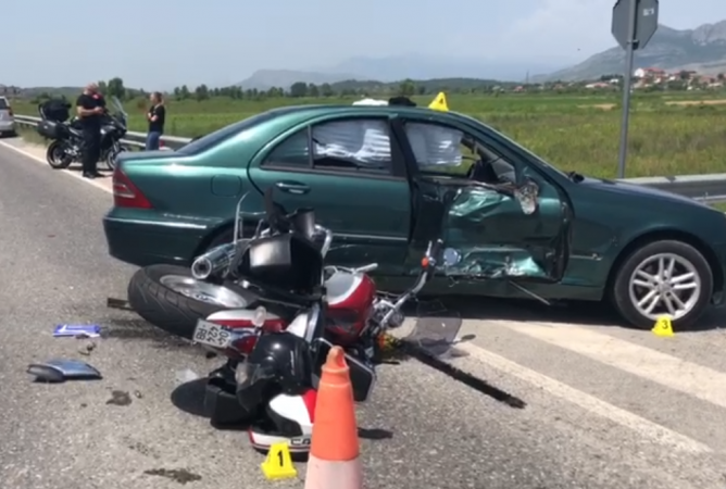 Aksident në Lezhë-Milot, automjeti përplas motorin etwtwt 668x450 1