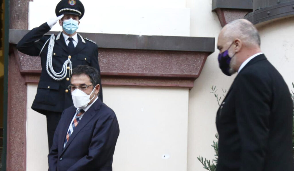 Rama thërret mbledhje urgjente me ministrin e Brendshëm, ja çfarë pritet të ndodhë rama cuci