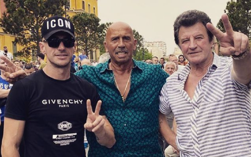 Me foton nga mitingu i PD-së, Stresi dedikim të atin për ditëlindje: Të uroj 100 vite Sali Lushaj sali lushaj stresi