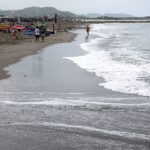 FOTO/ "Shi në plazh", qytetarët nuk braktisin detin 8 5f255e89 c425 4e27 951a ea154229bdde