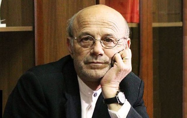 Ndahet nga jeta poeti dhe artisti i mirënjohur shqiptar, vuante nga... 1 640 0 60e3f59177655