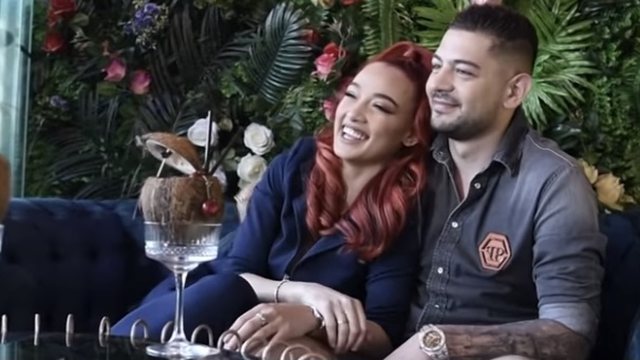 Andi i ‘Përputhen’ shpërthen në lot nga surpriza që i bën Melisa (Video) 640 0 60e6c9e239239