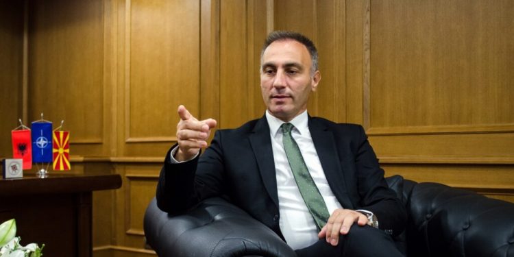 Numri dy i qeverisë së Shkupit, Artan Grubi: Autostrada nga Bllaca deri në Qafë Thanë më afër se kurrë Grubi 1 750x375 1