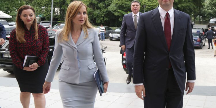 Analiza/ A është PD gati? Raporti i votave me PS në 12 qarqet e vendit Lulia 750x375 1