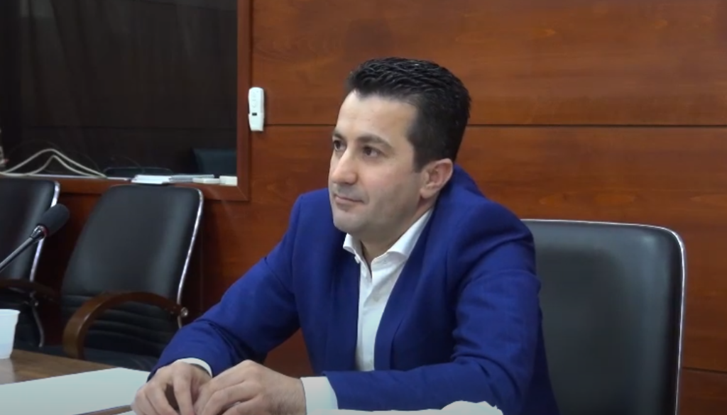 U arrestua gjatë megaoperacionit “Shpirti”, fle prokurori Maksim Sota: Më gjeni një provë të vetme dhe do shkoj në burg Maksim Sota 1