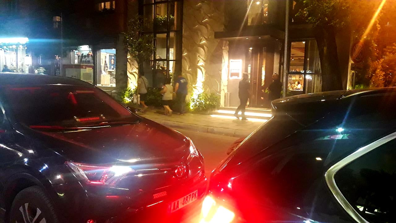 Numri 2 i DASH darkë pune me disa personalitete nga politika e media (Fotot) 1 WhatsApp Image 2021 06 30 at 22.22.11