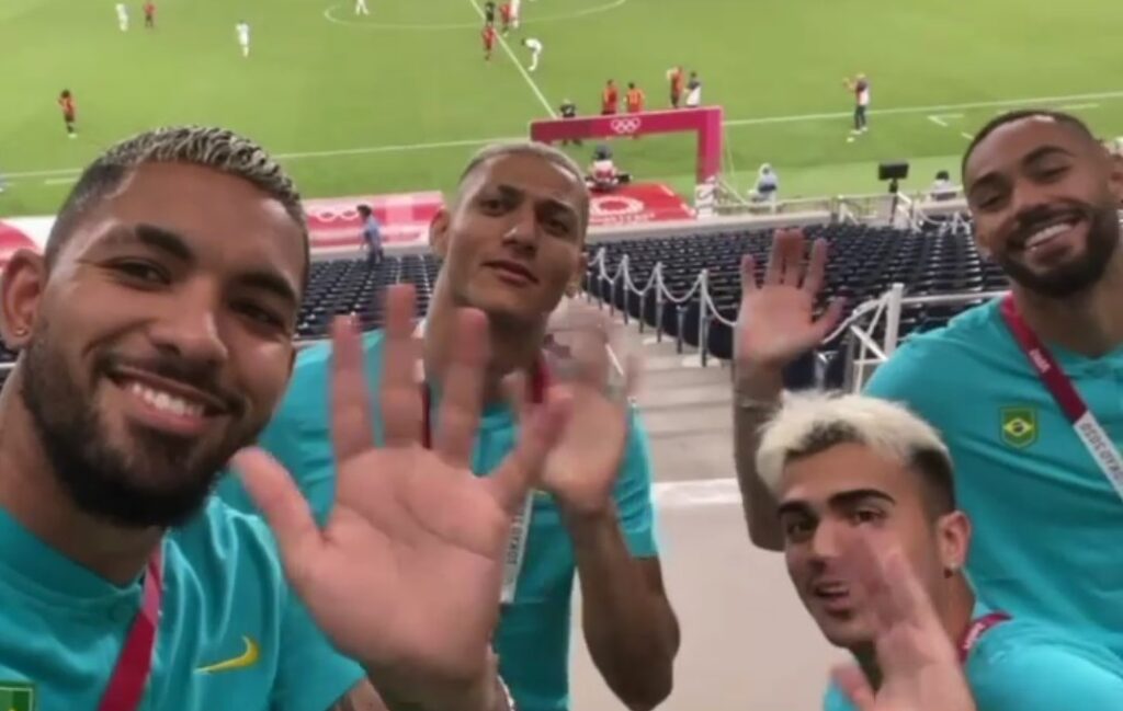 Brazilianët tallen me eliminimin e Argjentinës: “Pafshim vëllezër” brazil