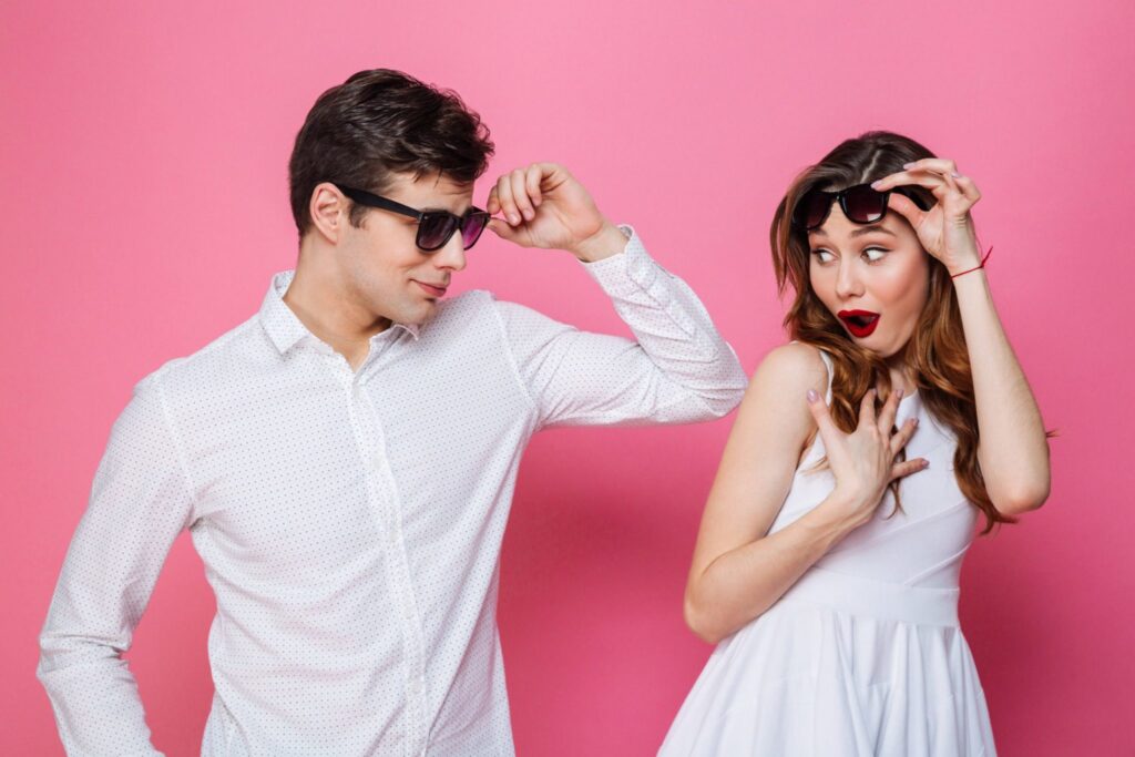 Flirtojnë më shumë se asnjë tjetër! Bëni kujdes nga këto 4 shenja horoskopi flirt scaled 1