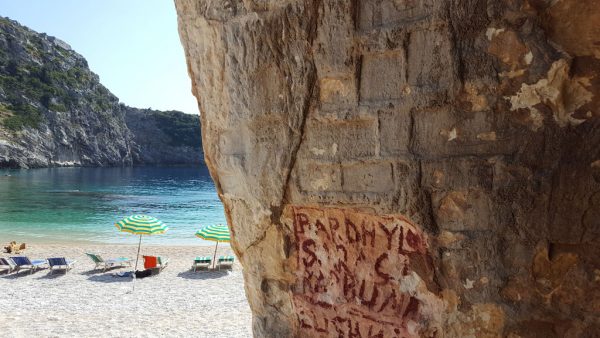 gjiri i grames gramata bay karaburun 20 600x338 1