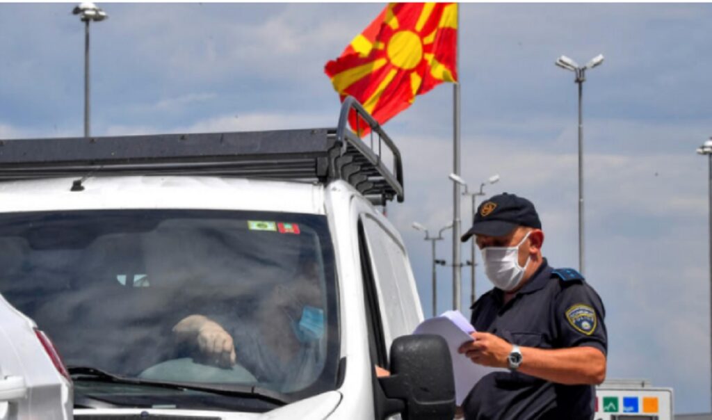 Maqedonia mund të rikthejë masat anti-Covid në kufi për shkak të llojit “Delta” maqedoni kufi