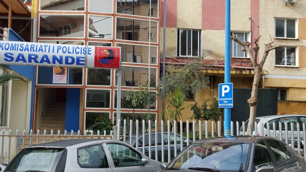 policia sarande