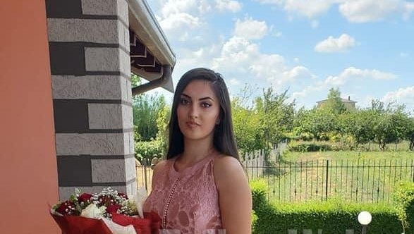 Martohej në gusht, kush është 19-vjeçarja që ndërroi jetë pas shpërthimit të bombolës së gazit në Velipojë vajza