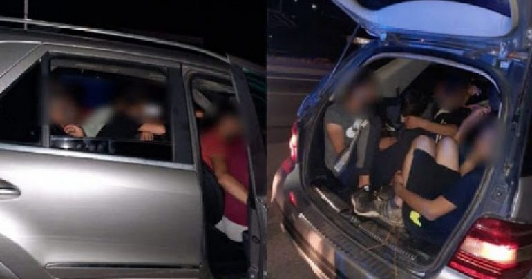 Mbushi makinën plot me emigrantë, arrestohet 29-vjeçari, ja çfarë i premtonte klandestinëve 1200 630 611cb6237bc40 770x404 1