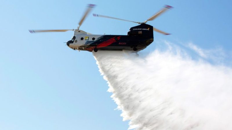 Holanda i vjen në ndihmë Shqipërisë për shuarjen e zjarreve: Kemi vendosur t’iu mbështesim me dy helikopterë Chinook 800 0 610ab49adc2b1