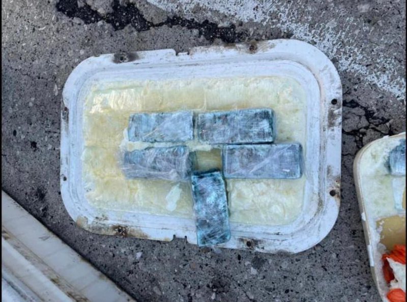 “Kokainës i ishte vendosur GPS”/ Detaje të reja dalin nga droga e kapur në Durrës 800 0 610edc8b30fd2