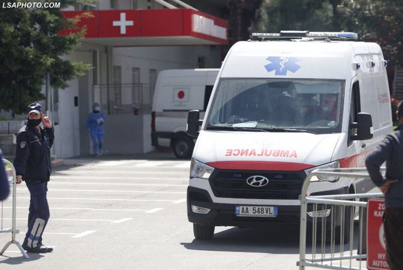 Mbi 900 raste të reja, MSH: 3 viktima në 24 orët e fundit nga Covid-19 800 0 612a4cfbe8424