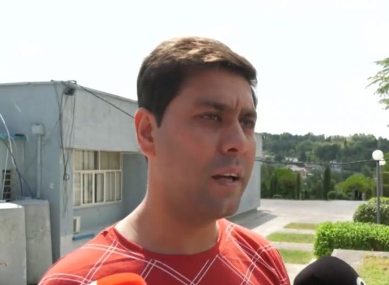 Afganët e parë në Tiranë, mes tyre gazetarë e student: Jemi të kënaqur me mikpritjen, por nuk duam të rrimë gjatë këtu 800 0 612a73a54d29d