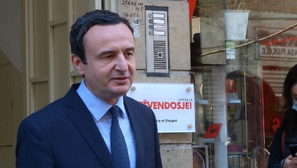 Mero Baze/ Albin Kurti po përdor Bregoviçin, për të fshehur luftën e tij ndaj SHBA dhe BE albin kurti