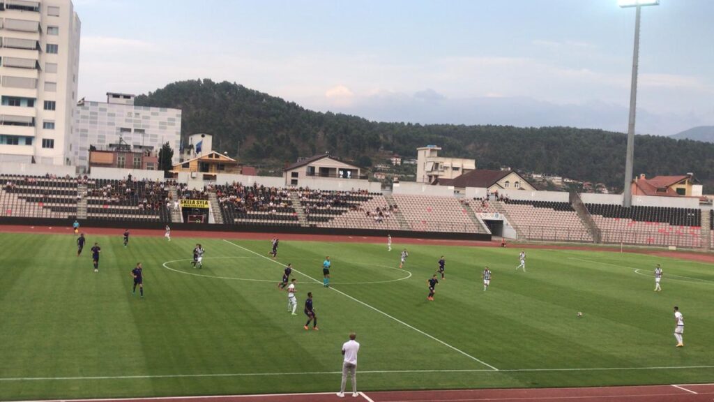 VIDEO/ Anderlecht e likuidon Laçin e Duros nga këndi, dy gola në pjesën e parë anderleht laci