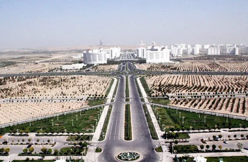 10 qytetet më të kushtueshme për të punuar jashtë vendit ashgabat