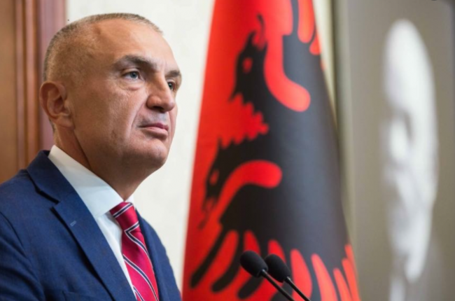 Në ditëlindjen e shkrimtarit, Meta kujton mesazhin e At Zef Pllumit: Asht i mjerë ai popull që nuk ia del me zotnue bijtë e vet të këqij! ilir meta 1 1 e1628552368342 1