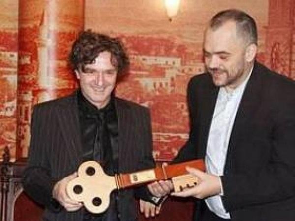 Blendi Gonxhja/ Qëkur të jesh sllav është krim? Po 1 milion turistët sllavë përse po i mirëpresim? news 2014 Oktobar bregovic rama 989840826