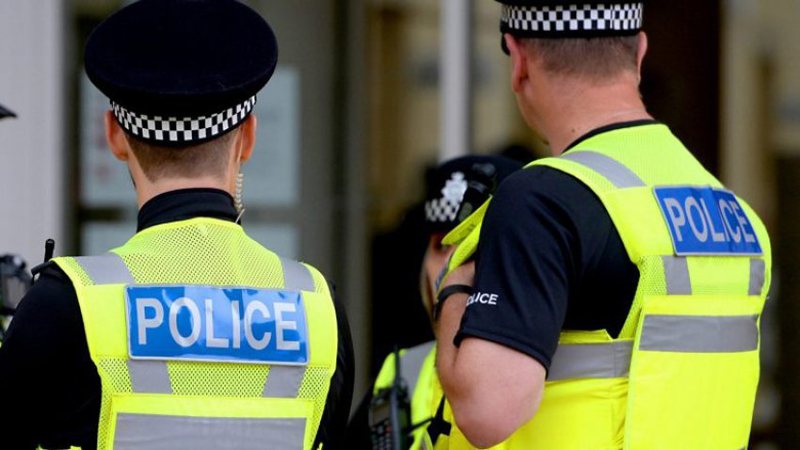 U nis për të punuar në ndërtim, policia britanike arreston 26-vjeçarin shqiptar dhe e dënon me 7 muaj burg policia britanike