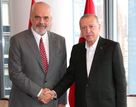 Asambleja e OKB/ Kryeministri Rama takohet me Presidentin turk, Erdogan 242636360 6951912444834223 6341473160420744782 n 1 e1632334697501 571x450 1