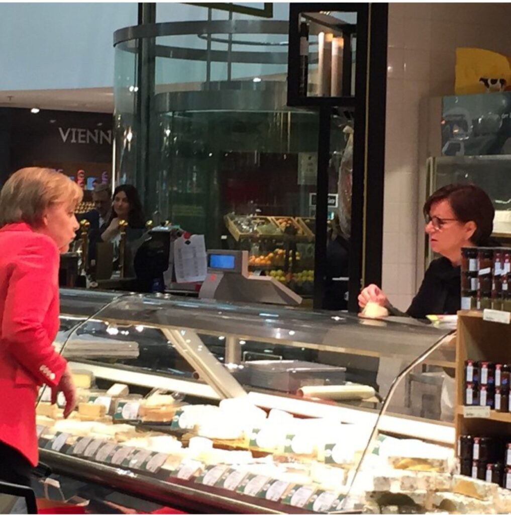 Sekretarja e PD-së rrëfen momentin kur pa Merkelin në supermarket, Godole: Po priste radhën për të blerë djathë 1 6141b5e085b183bc80a72 a095 4947 adba 95d8e391adbf