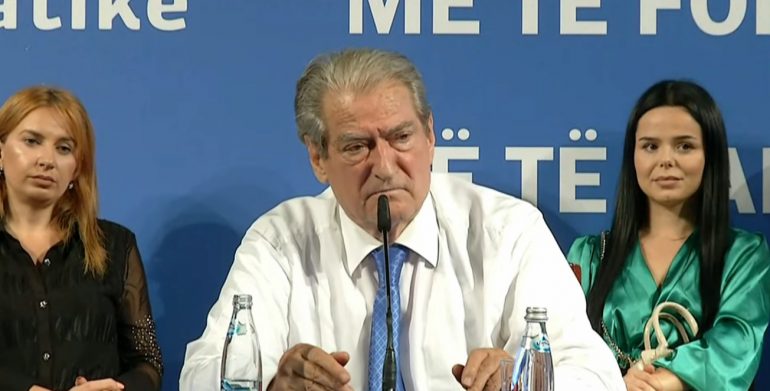 Berisha paralajmëron Ramën: Mos luaj me fatet e pluralizmit, do të presë fati i paraardhësve të tu Berisha 3