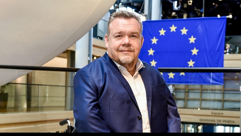 Reporteri për Shqipërinë në BE: Zgjerohet roli i grupeve të Ballkanit në tregtinë e kokainës! David Lega