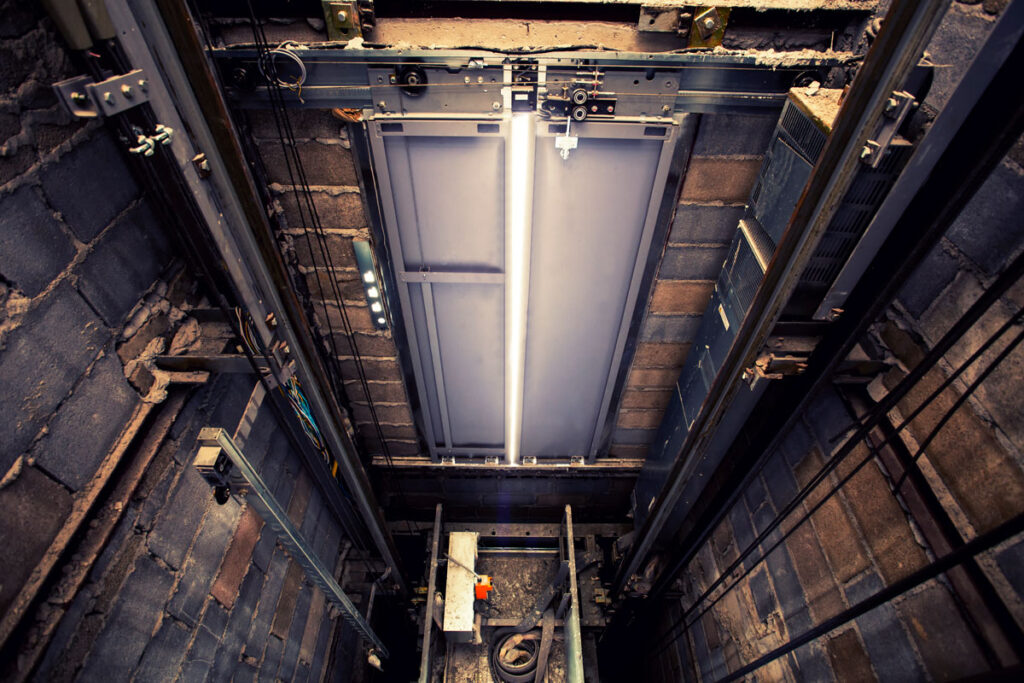 ElevatorAccident