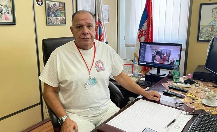 Mjeku serb: Zgjidhni dhe merrni, kush vaksinohet shpëton nga vdekja Mjeku Milorad Jerkan