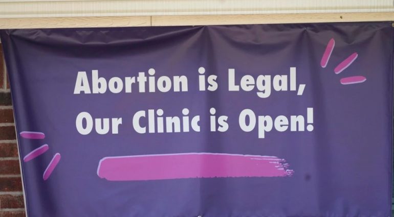 Padi kundër ligjit për abortin në Teksas: Akti antikushtetues! Screenshot 1 15 770x425 1