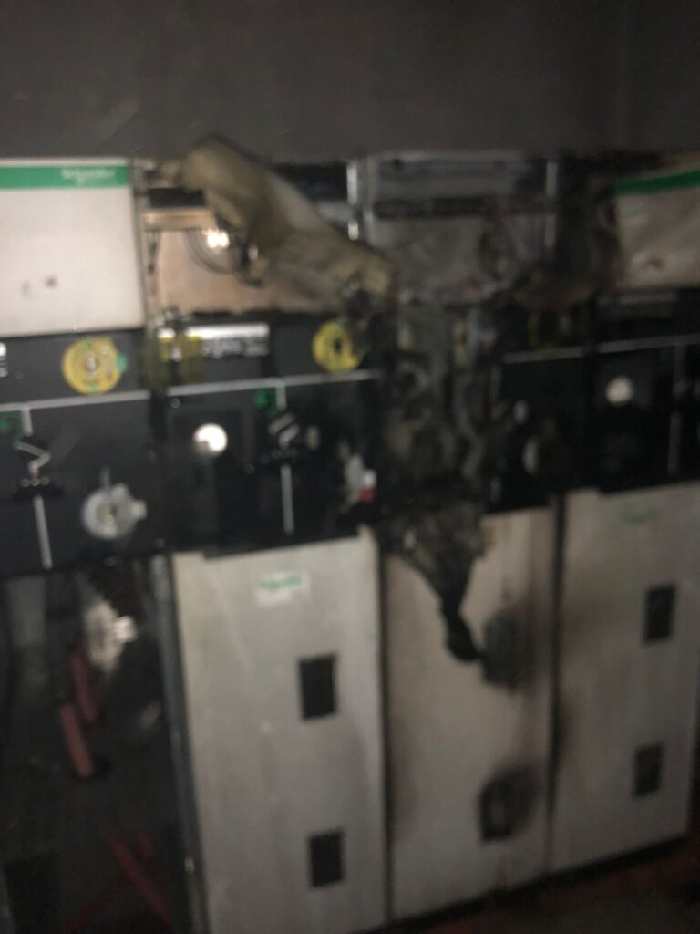 Pa energji disa lagje të Tiranës, shkak difekti te Fabrika e Miellit WhatsApp Image 2021 09 19 at 20.43.01