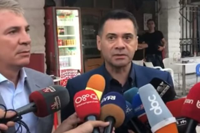 Ahmetaj merr detyrën si drejtues qarku në Vlorë, flet për përplasjet me Dritan Lelin ahmetaj gjiknuri