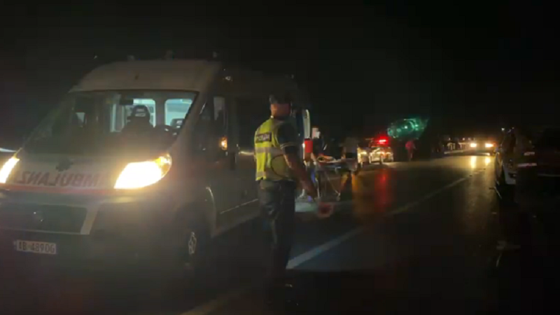 Fuoristrada përplaset me motorrin në aksin Lezhë-Shkodër aksident 1