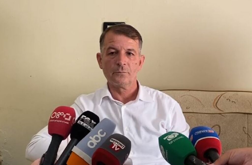 I vrau të bijën, babai i Sabrina Bengajt për ish-dhëndrin: Të varet me litar babai sabrina