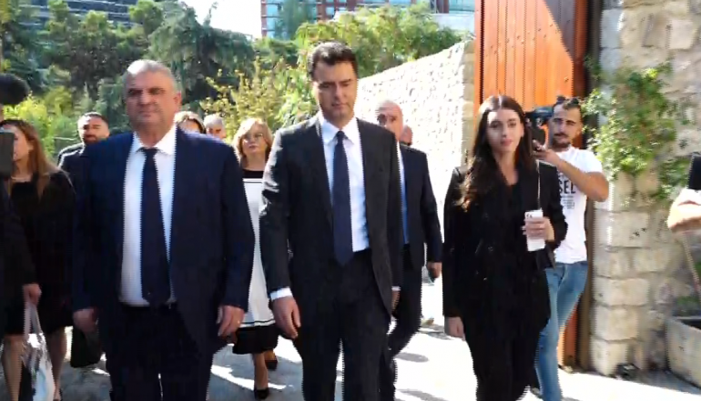 Përfundon mbledhja e Grupit Parlamentar të PD, Basha niset drejt Parlamentit basha 770x441 1