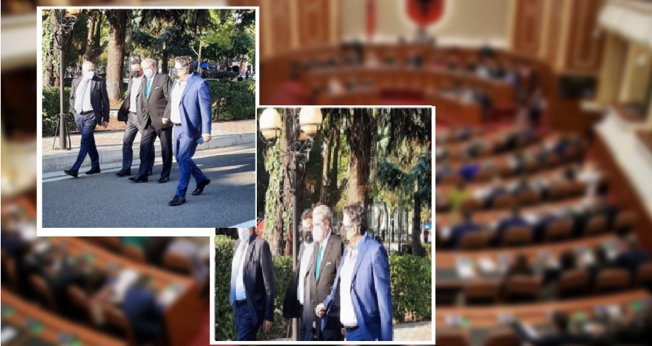 Mbërrin Berisha në Kuvend, pritet nga Paloka, Shehu dhe Noka berisha 1