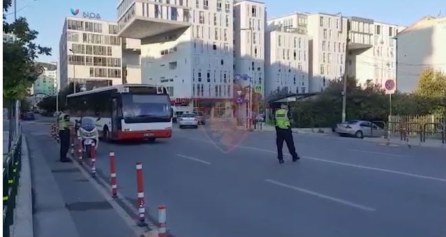 “Rrugorja” ndëshkon 90 shoferë autobuzash, kapen me shkelje të ndryshme busi