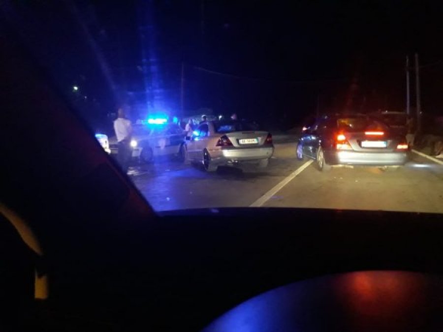 Elbasan/ Automjeti përplas një person, shoferi largohet nga vendngjarja eLBASAN