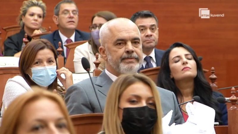 Ironia e Ramës me opozitarët: Duhet të kemi respekt për traumat e të tjerëve edi rama 2