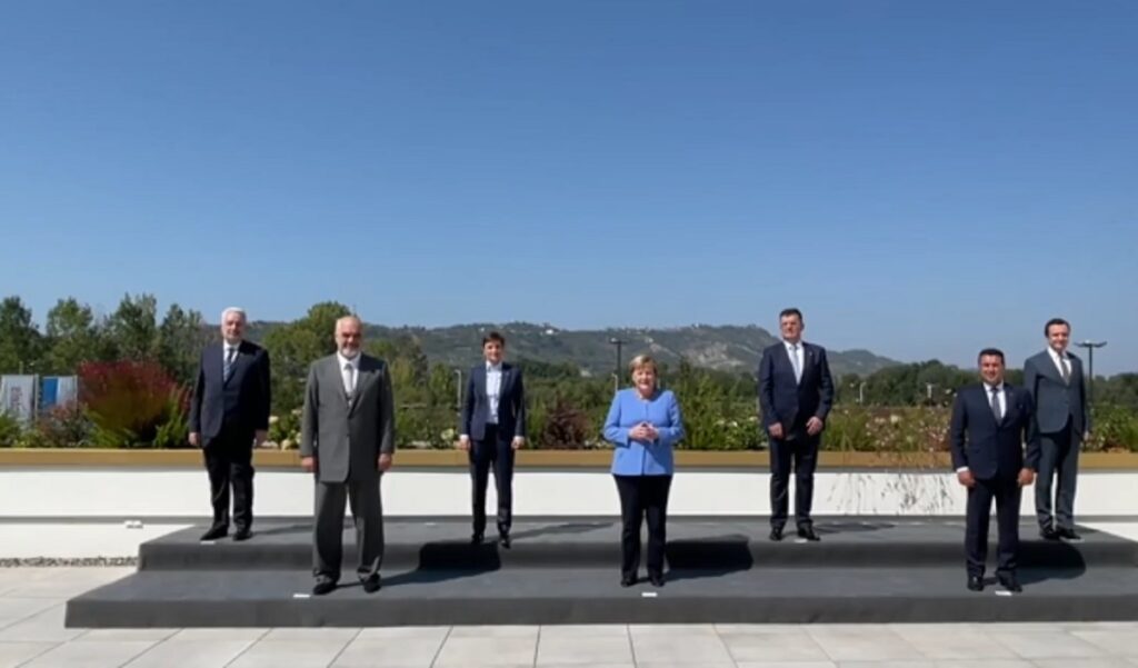 Merkel në Tiranë, takon kryeministrat e rajonit merkel kryeministrat
