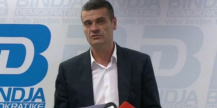 Dueli i shëmtuar Berisha-Basha po bën një shërbim të mirë publik patozi 1