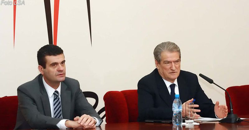 Patozi nxjerr “zbuluar” Sali Berishën: Të vajti mundi dëm patozi berisha